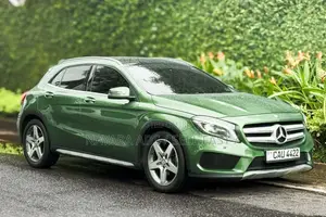 Mercedes-Benz GLA180 2016 SUV (Used)