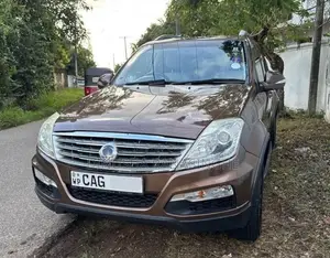 Micro Rexton 2015 SUV (Used)