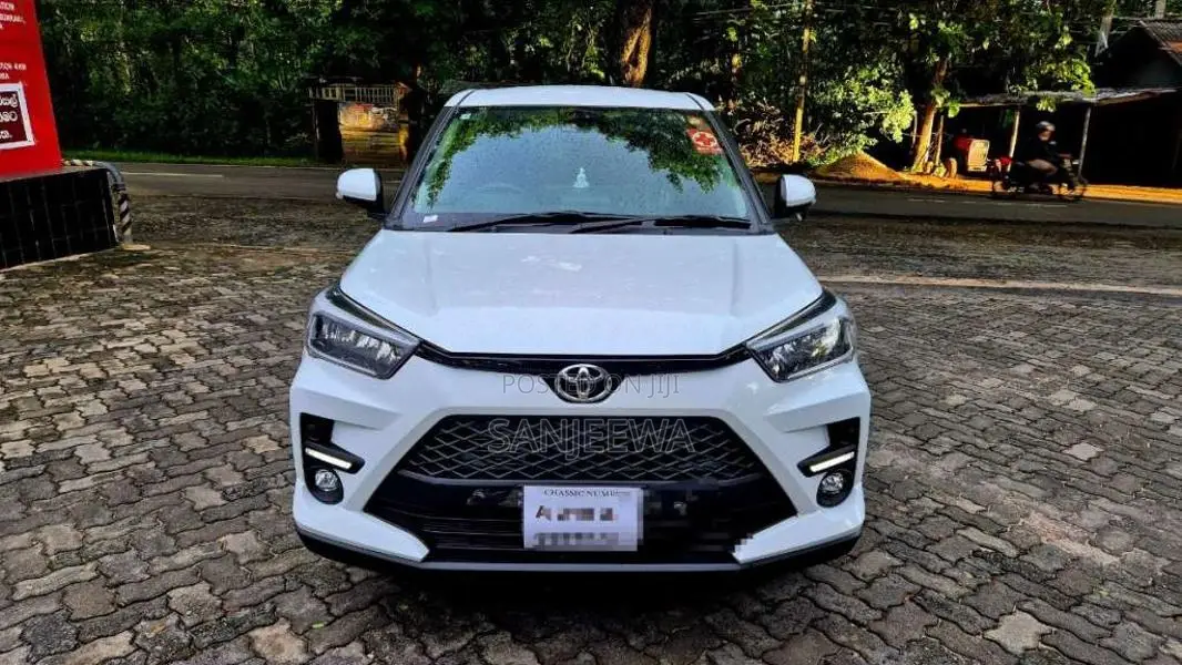 Toyota Raize Japan 2025 SUV (Used)