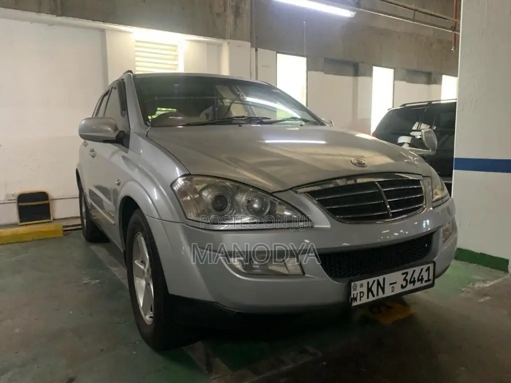 Micro Kyron 2010 SUV (Used)