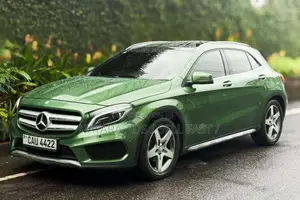 Mercedes-Benz GLA180 2016 SUV (Used)