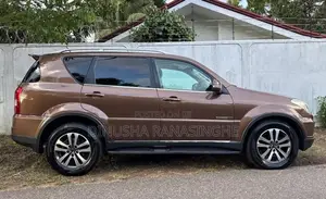Micro Rexton 2015 SUV (Used)
