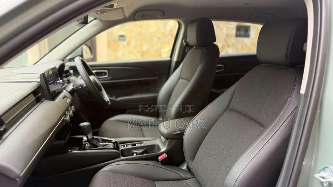 Honda Vezel Z Grade 2025 SUV Unregistered (Recondition)