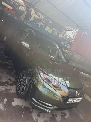 Honda Vezel 2014 SUV (Used)
