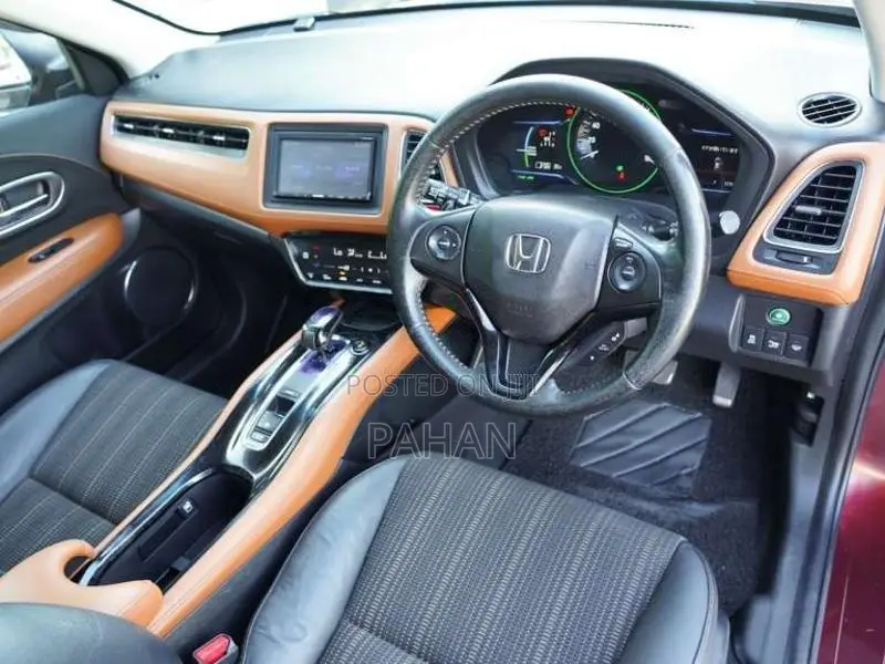 Honda Vezel Orange Pack 2014 SUV (Used)