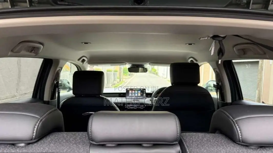 Honda Vezel Z Grade 2025 SUV Unregistered (Recondition)