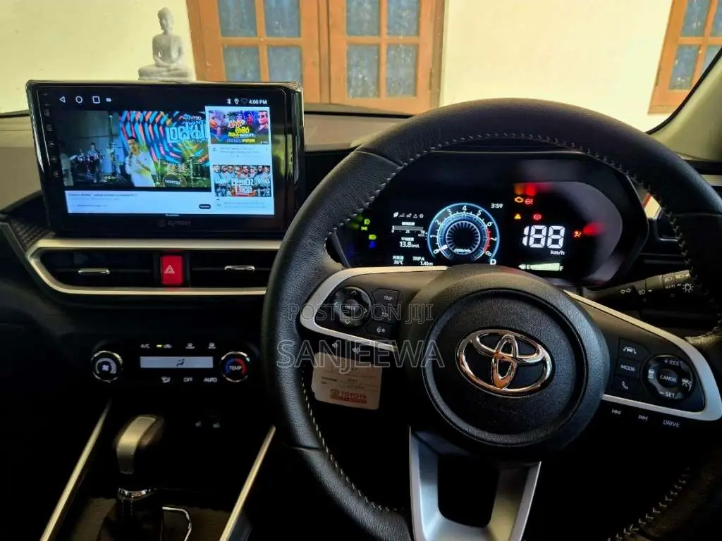 Toyota Raize Japan 2025 SUV (Used)