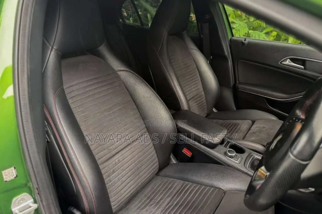 Mercedes-Benz GLA180 2016 SUV (Used)