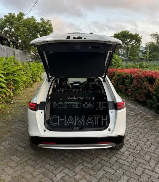Honda Vezel Z Premium 2024 SUV Unregistered (Recondition)