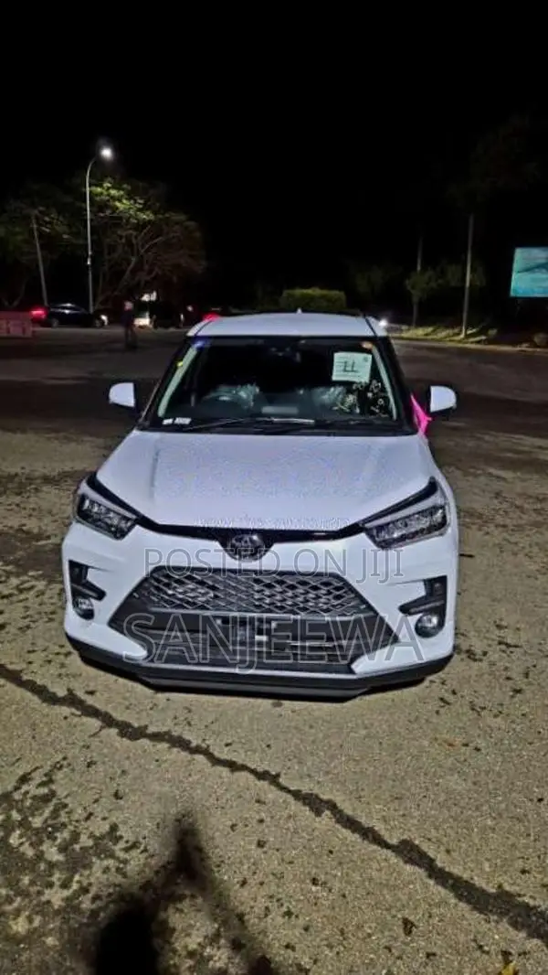 Toyota Raize Japan 2025 SUV (Used)