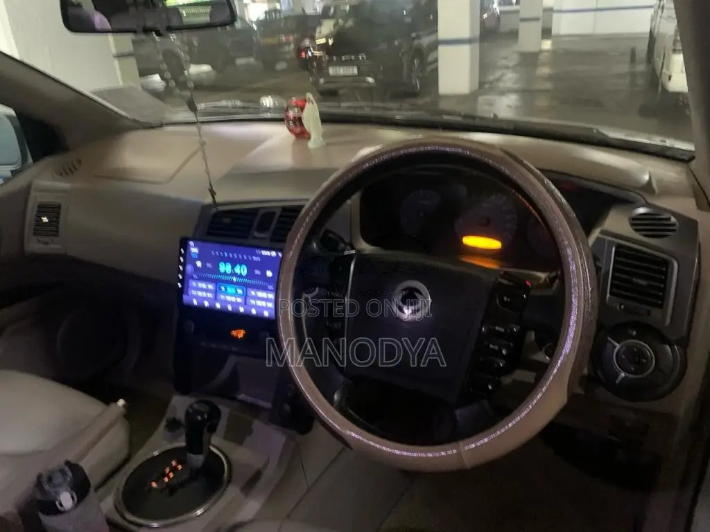 Micro Kyron 2010 SUV (Used)