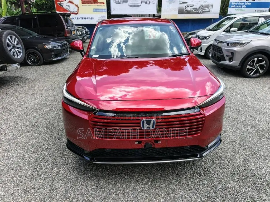 Honda Vezel Z Premium 2025 SUV Unregistered (Recondition)