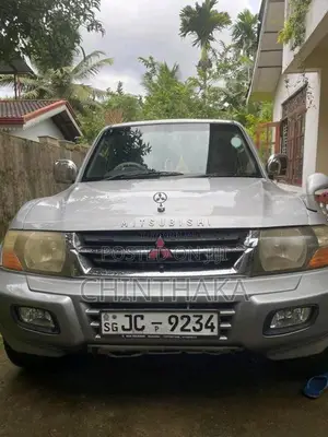 Mitsubishi Montero 2003 SUV (Used)