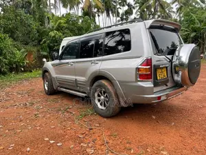 Mitsubishi Montero 2003 SUV (Used)