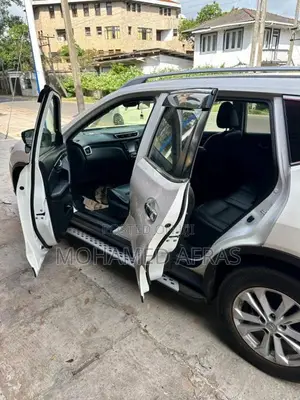 Nissan X-Trail 2016 SUV (Used)