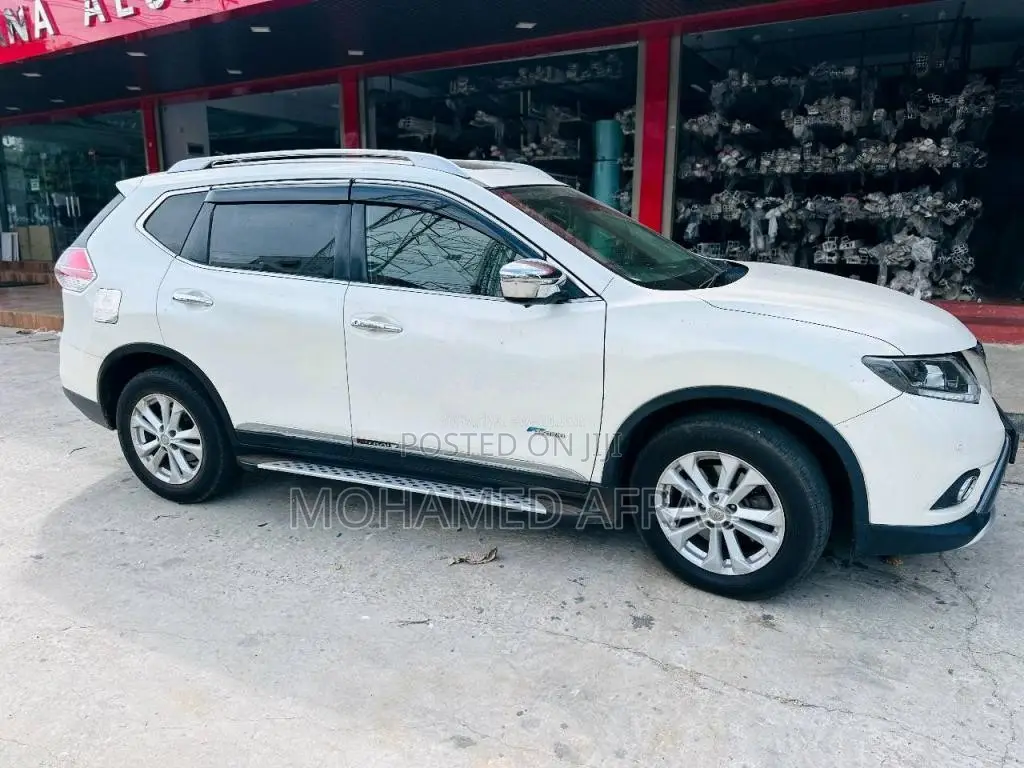 Nissan X-Trail 2016 SUV (Used)
