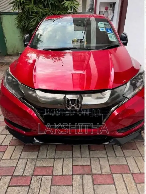 Honda Vezel RS 2017 SUV (Used)