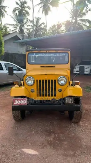 Mitsubishi 4DR5 1983 SUV (Used)