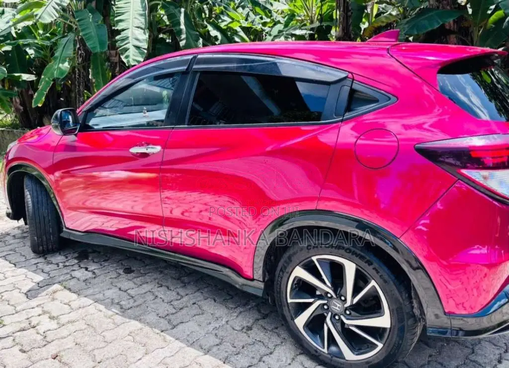 Honda Vezel 2018 SUV (Used)