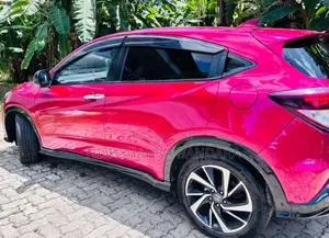 Honda Vezel 2018 SUV (Used)