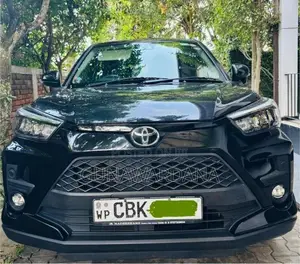 Toyota Raize 2020 SUV (Used)
