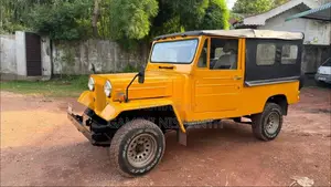 Mitsubishi 4DR5 1983 SUV (Used)