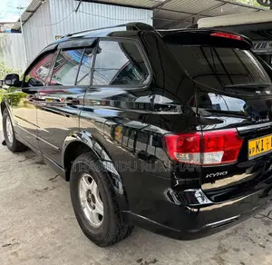 Micro Kyron 2009 SUV (Used)