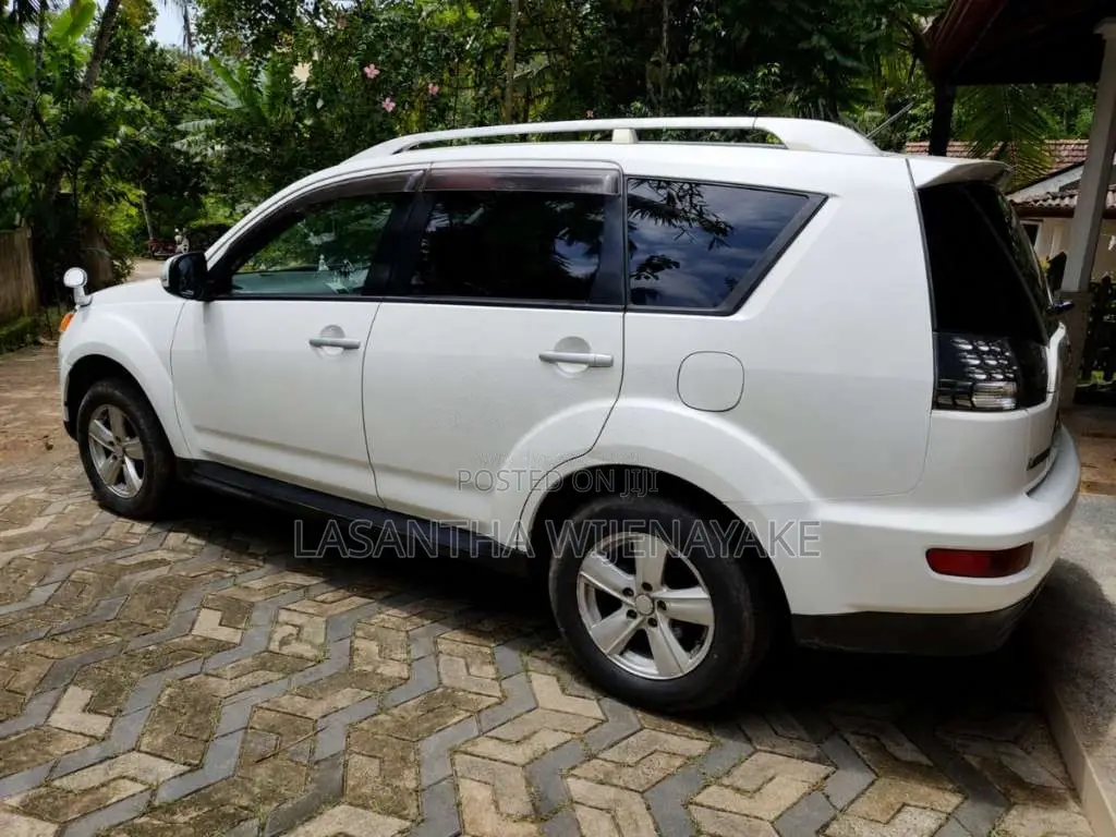 Mitsubishi Outlander 2010 SUV (Used)