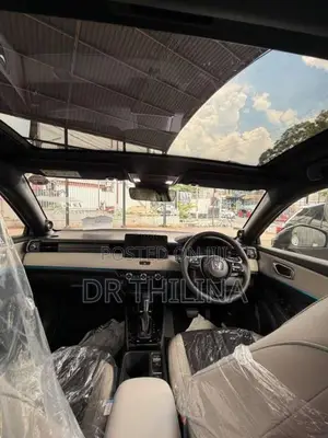 Honda Vezel Z Play Moon Roof 2026 SUV Brand New