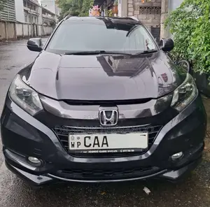 Honda Vezel 2014 SUV (Used)