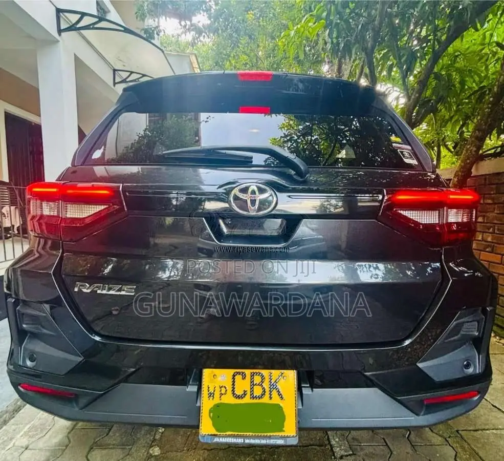 Toyota Raize 2020 SUV (Used)