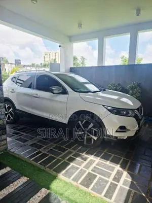Nissan Qashqai 2018 SUV (Used)