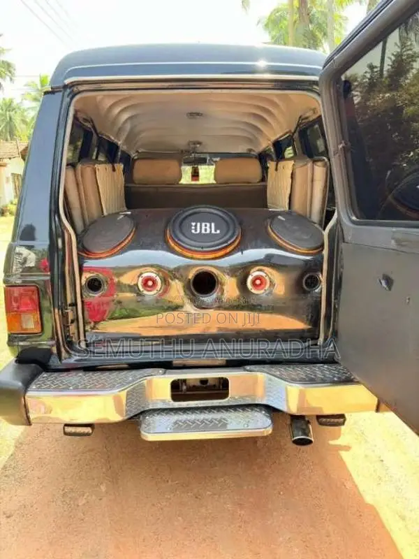 Mitsubishi Pajero MK1 1985 SUV (Used)
