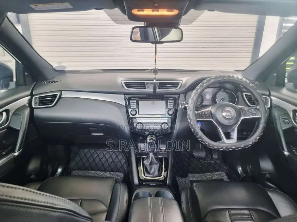 Nissan Qashqai 2018 SUV (Used)