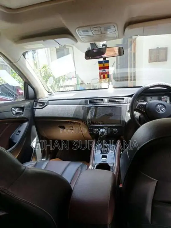 DFSK Glory 580 2019 SUV (Used)