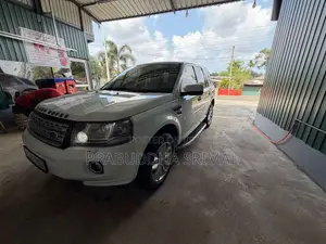 Land-Rover Freelander 2 2013 SUV (Used)