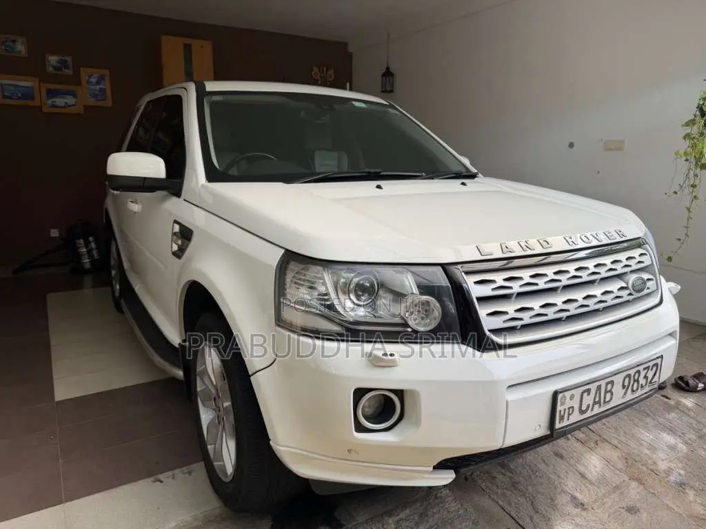 Land-Rover Freelander 2 2013 SUV (Used)