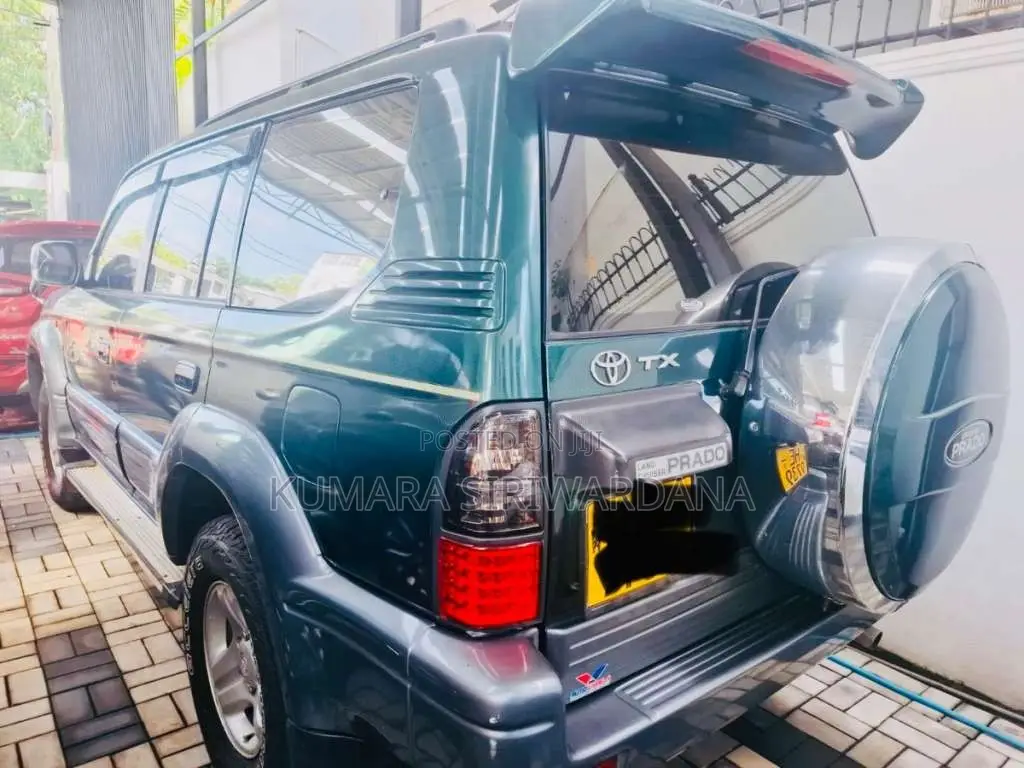 Toyota Prado 2003 SUV (Used)