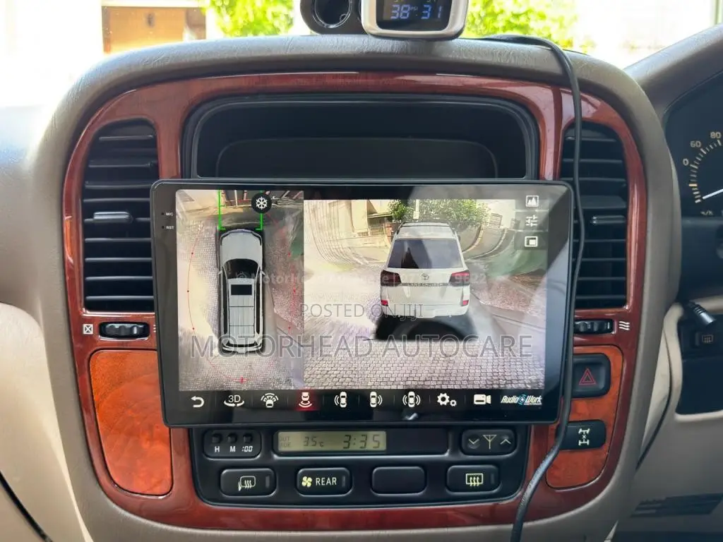 Toyota Land Cruiser Cygnus UZJ100 2000 SUV (Used)