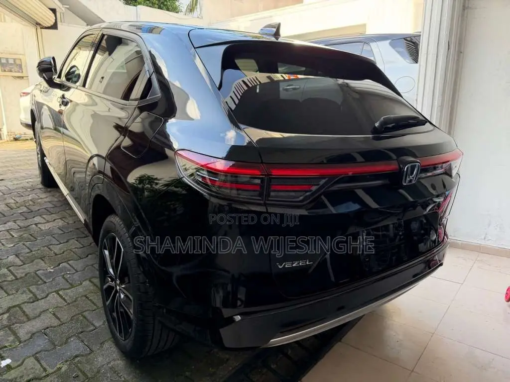 Honda Vezel Z Premium 2025 SUV Brand New