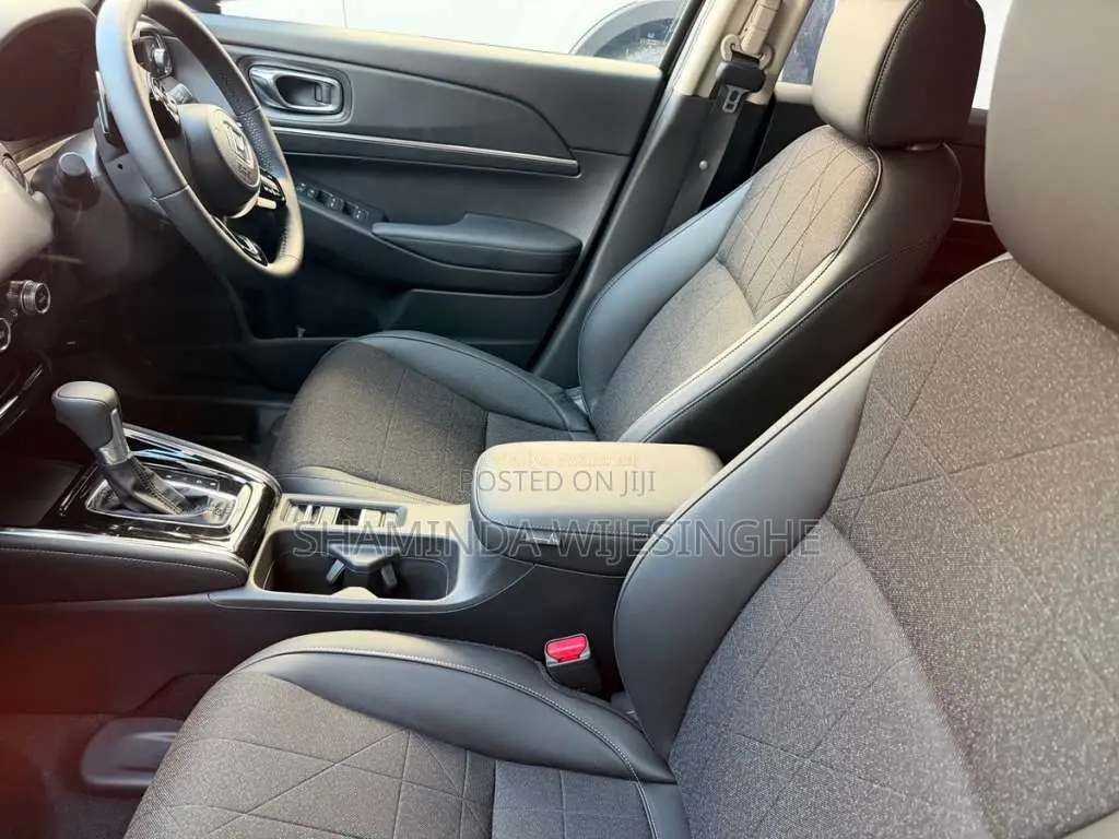 Honda Vezel Z Premium 2025 SUV Brand New