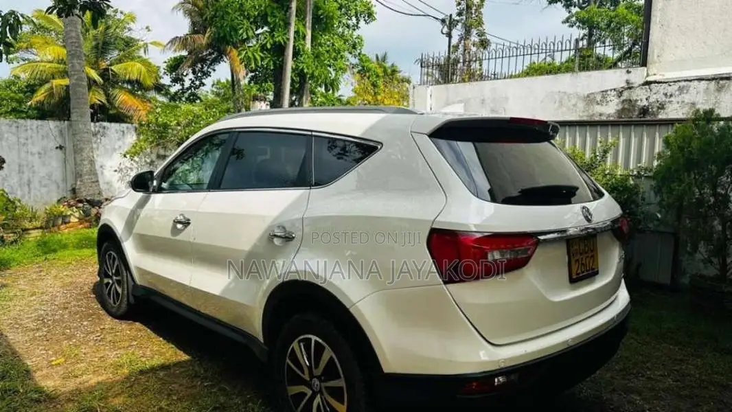 DFSK Glory 580 2021 SUV (Used)