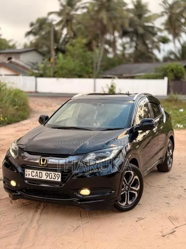 Honda Vezel 2014 SUV (Used)