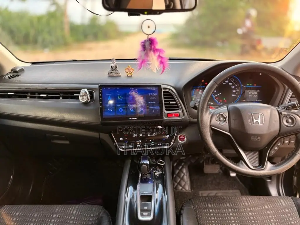 Honda Vezel 2014 SUV (Used)