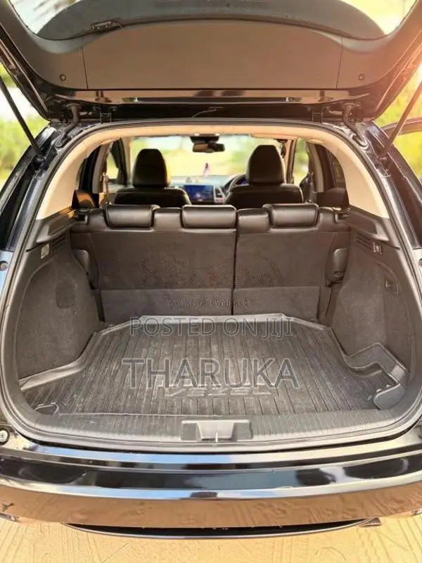 Honda Vezel 2014 SUV (Used)