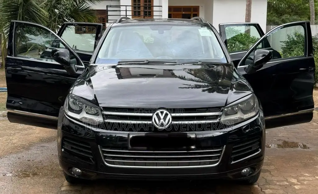 Volkswagen Touareg 2014 SUV (Used)