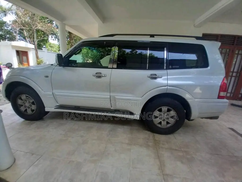 Mitsubishi Pajero GDI V75 W 2003 SUV (Used)