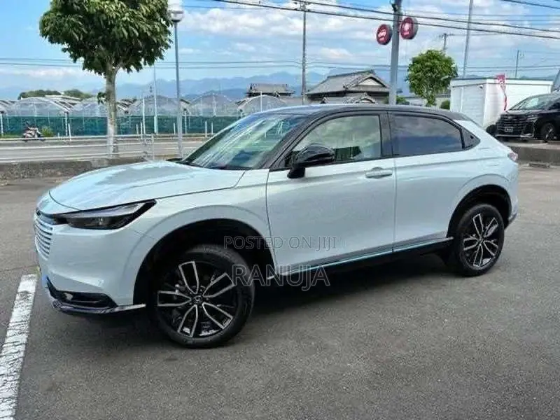 Honda Vezel Z Play Moonroof 2026 SUV Brand New
