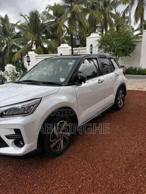 Toyota Raize 2020 SUV (Used)