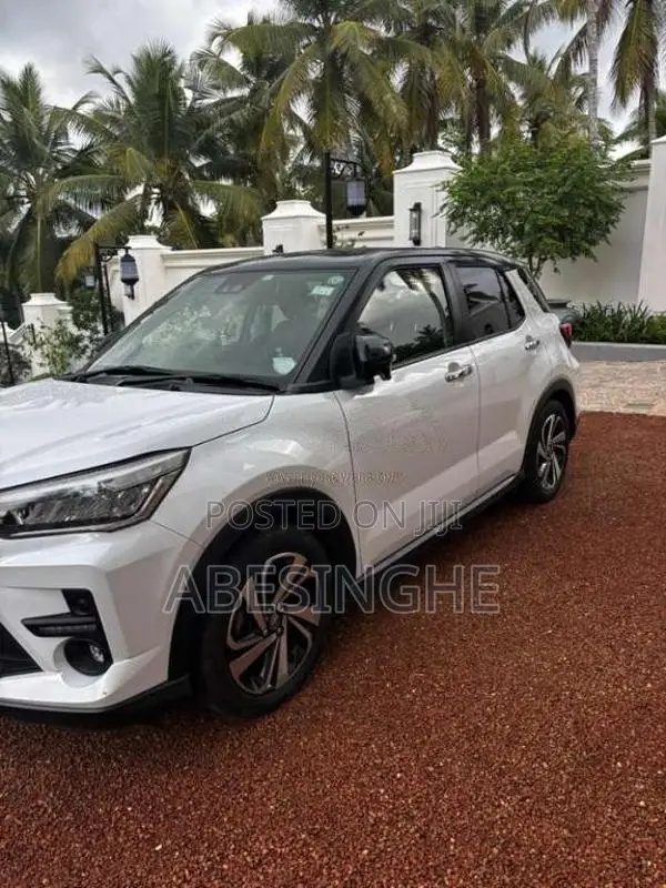 Toyota Raize 2020 SUV (Used)